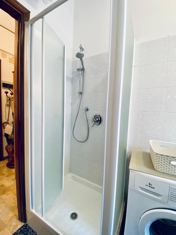 Апартаменты Hostdomus - Bilocale Sul Borgo Финале Лигуре Экстерьер фото